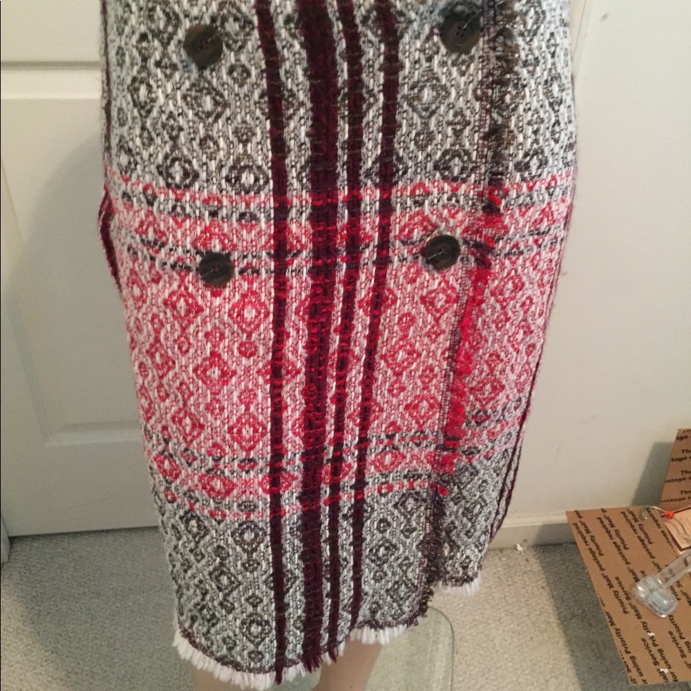 Escada skirt NWT size 38 deconstruction